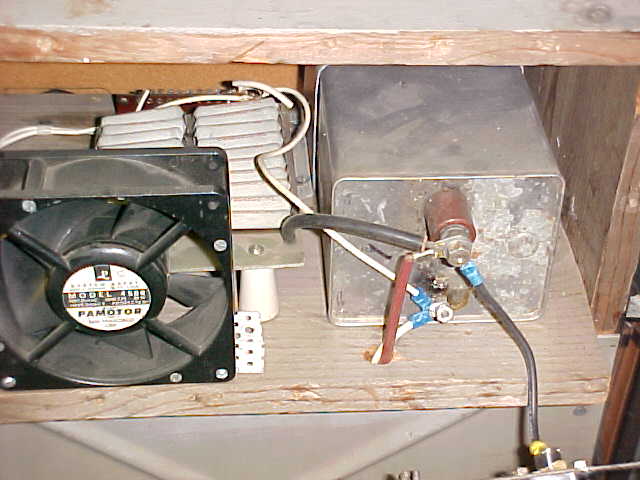 HVPS - Bleeder-Filter Cap-Fan.JPG (39277 bytes)