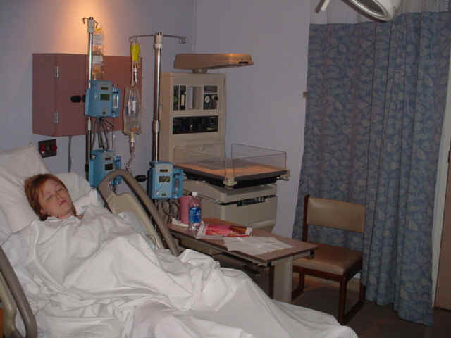 Momasleep.jpg (164714 bytes)