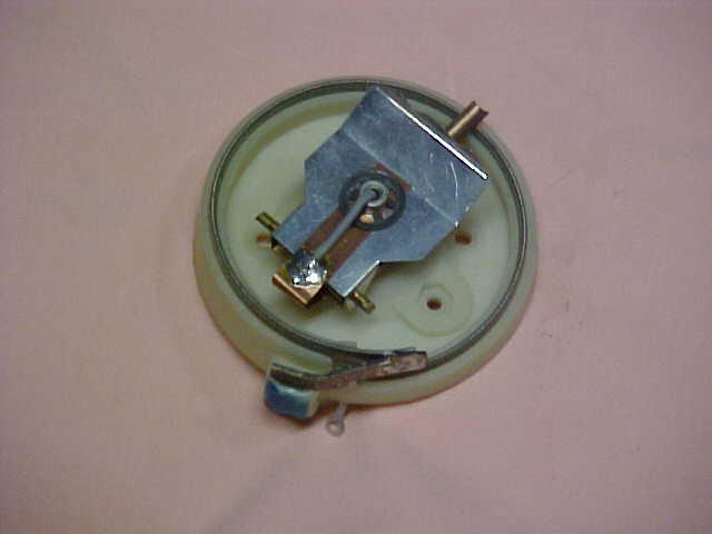 Rotor potentiometer.JPG (15953 bytes)